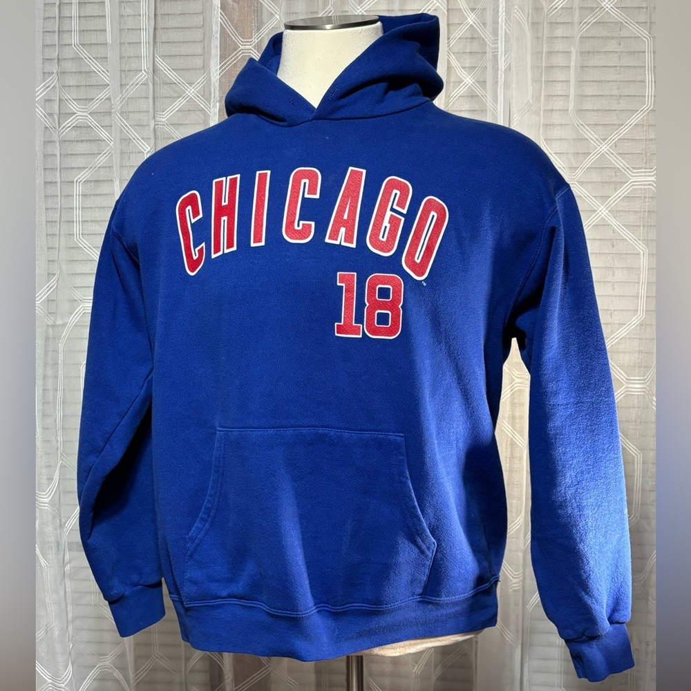 Chicago Cubs Geovany Soto #18 2005-2011 size L hoodie No strings 25” p2p 25”L